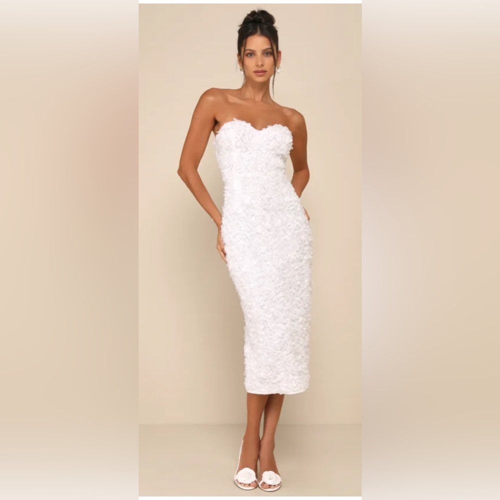 Lulus Gorgeous Mentality White 3D Floral Strapless Midi Dress - Picture 1 of 4